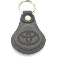 Kožená kľúčenka / prívesok na kľúče Toyota šedá