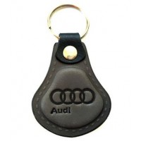 Kožená kľúčenka / prívesok na kľúče Audi šedá