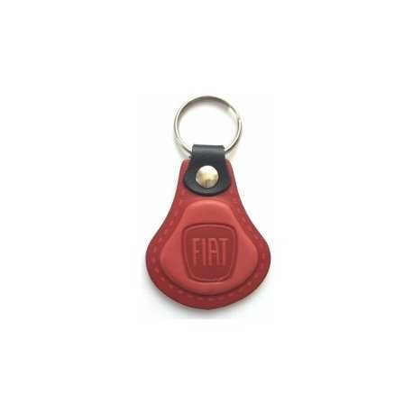 Kožená kľúčenka / prívesok na kľúče  Fiat červená