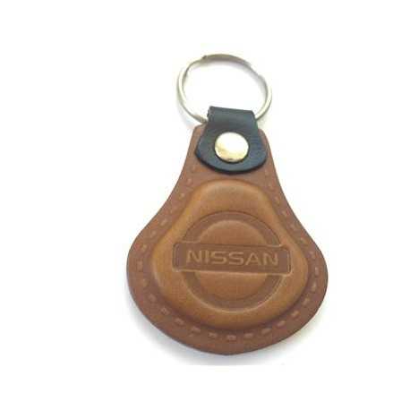 Kožená kľúčenka Nissan hnedá